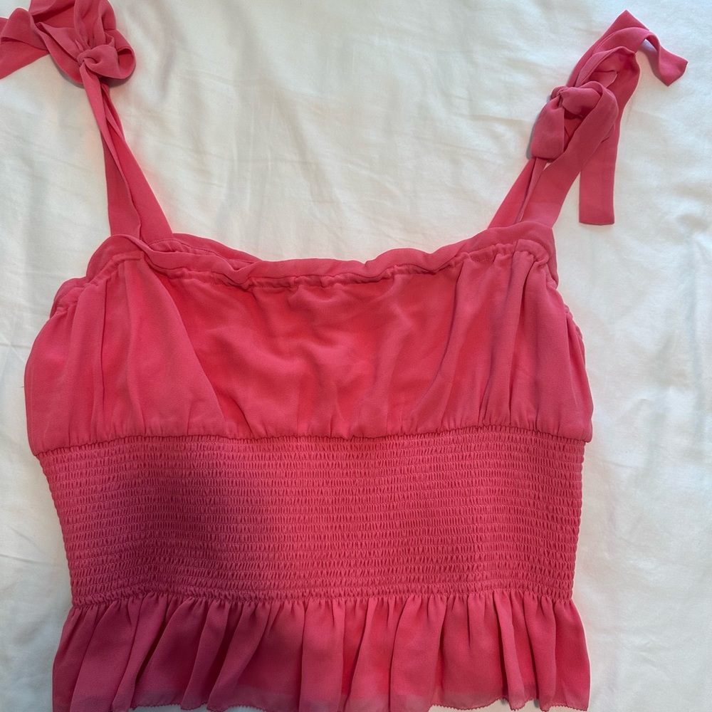 Aritzia flowy tank
